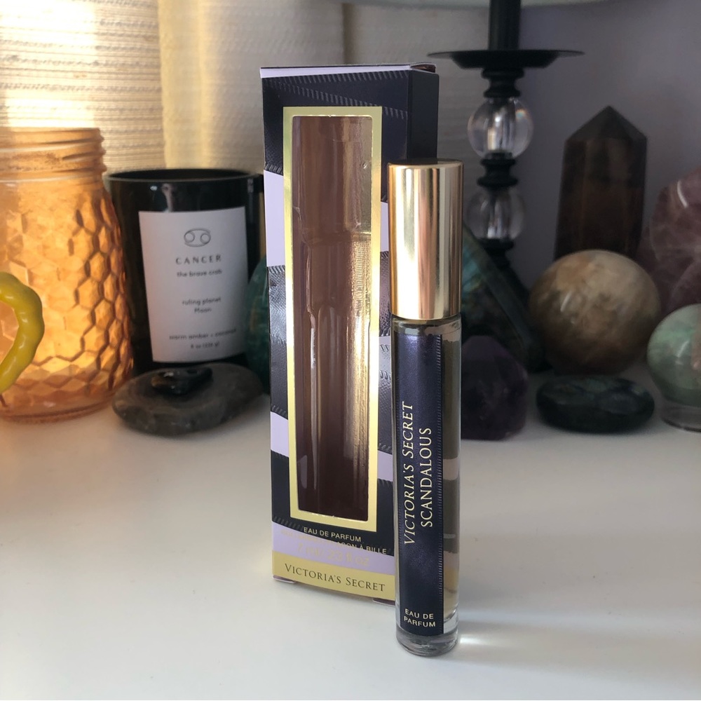 Victoria’s Secret Scandalous Eau De Parfum Rollerball